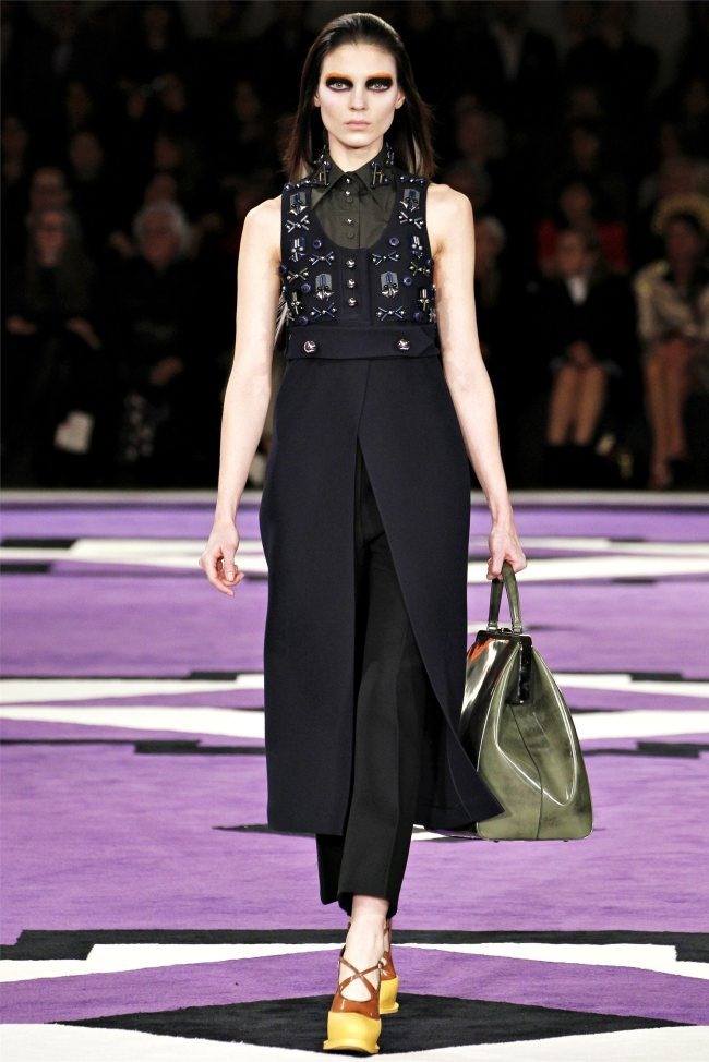 MILAN FASHION WEEK: PRADA FALL 2012