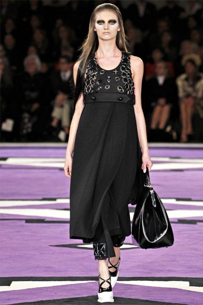 MILAN FASHION WEEK: PRADA FALL 2012