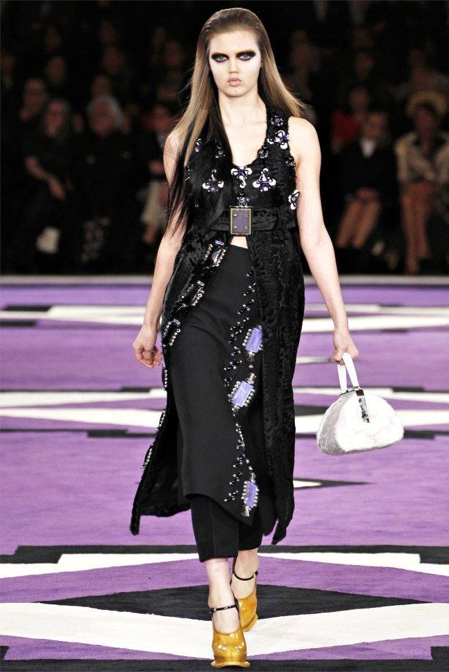 MILAN FASHION WEEK: PRADA FALL 2012