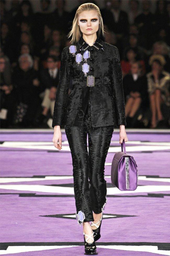 MILAN FASHION WEEK: PRADA FALL 2012