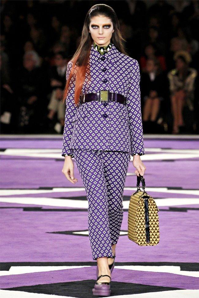 MILAN FASHION WEEK: PRADA FALL 2012