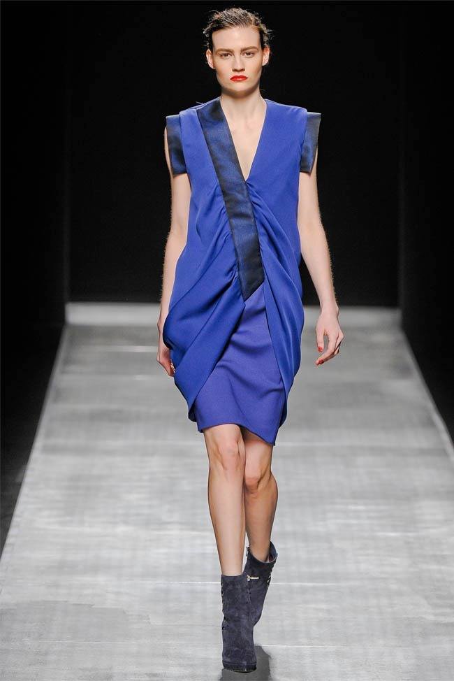 MILAN FASHION WEEK: SPORTMAX FALL 2012