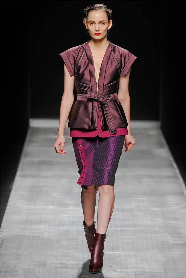 MILAN FASHION WEEK: SPORTMAX FALL 2012