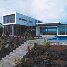 Hawaiian House built on lavaflow from nearby active volcano!