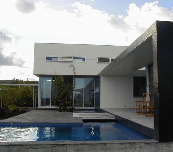 Hawaiian House built on lavaflow from nearby active volcano!