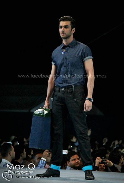 หนุ่มหล่อ Imran abbas ในงาน Splash Fashion Festival ที่Dubai