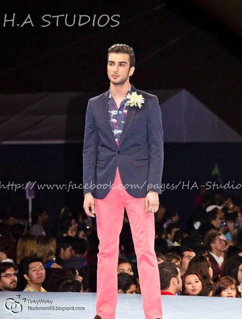 หนุ่มหล่อ Imran abbas ในงาน Splash Fashion Festival ที่Dubai