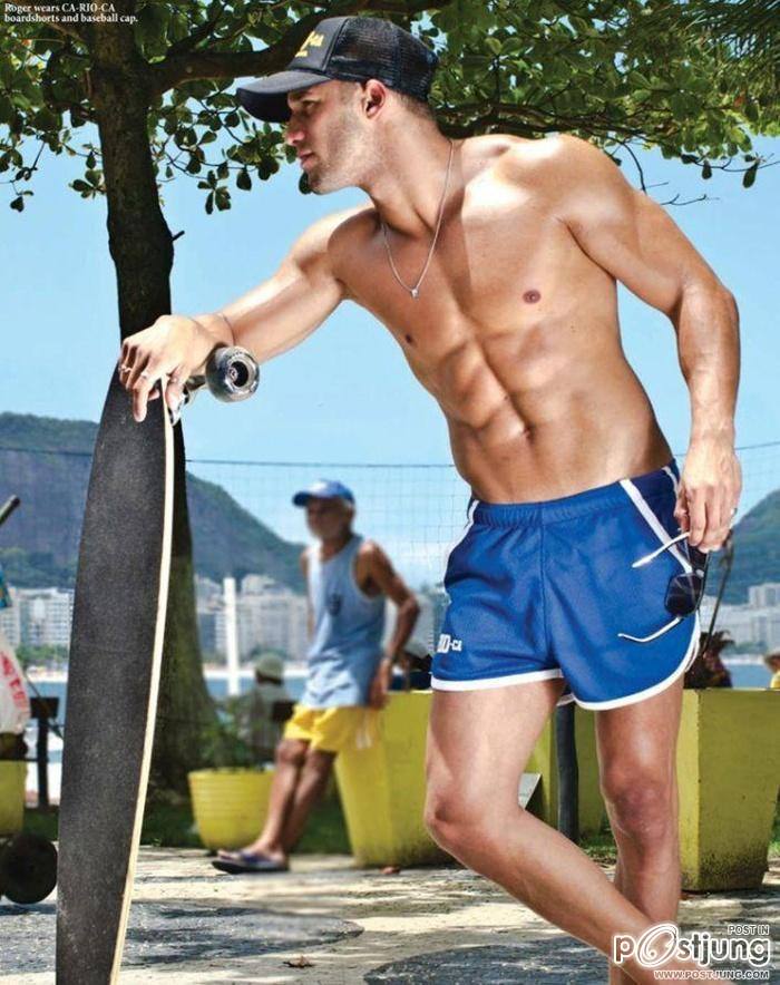 Roger Monssores @ DNA Magazine #147