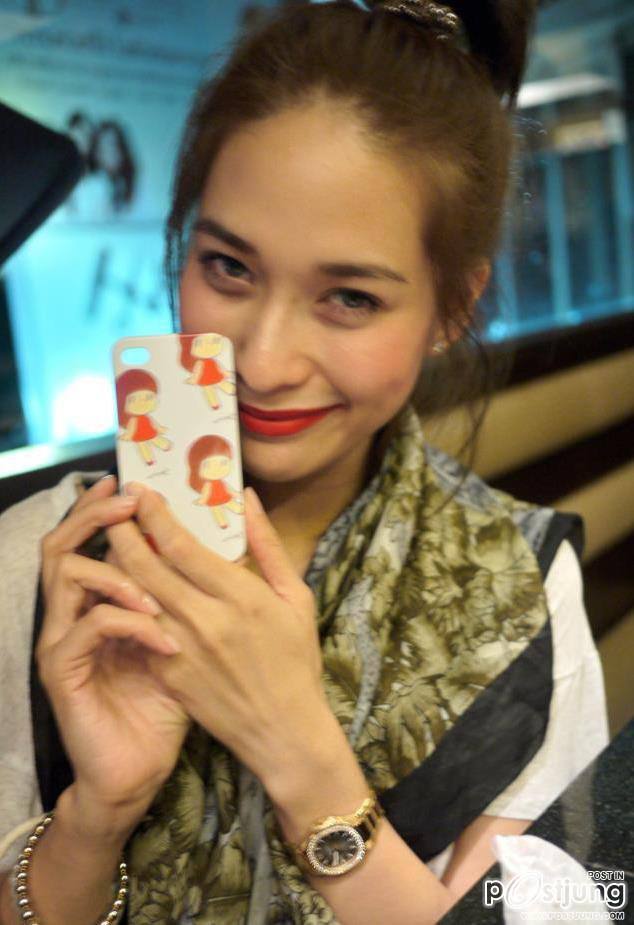 พลอย เฌอมาลย์สวยดี