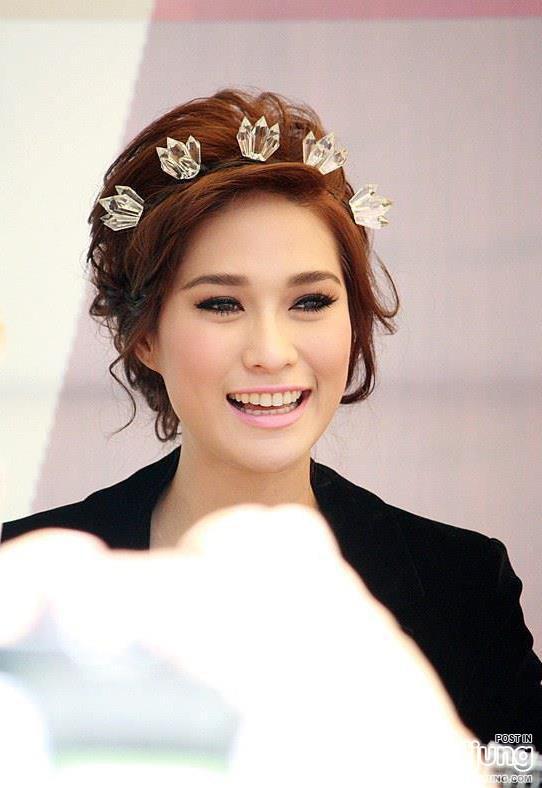 พลอย เฌอมาลย์สวยดี