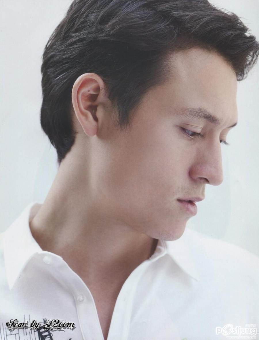 พอลล่า-เอ็ดเวิร์ด และน้องไลลา @ กุลสตรี vol.41 no.990 April 2012