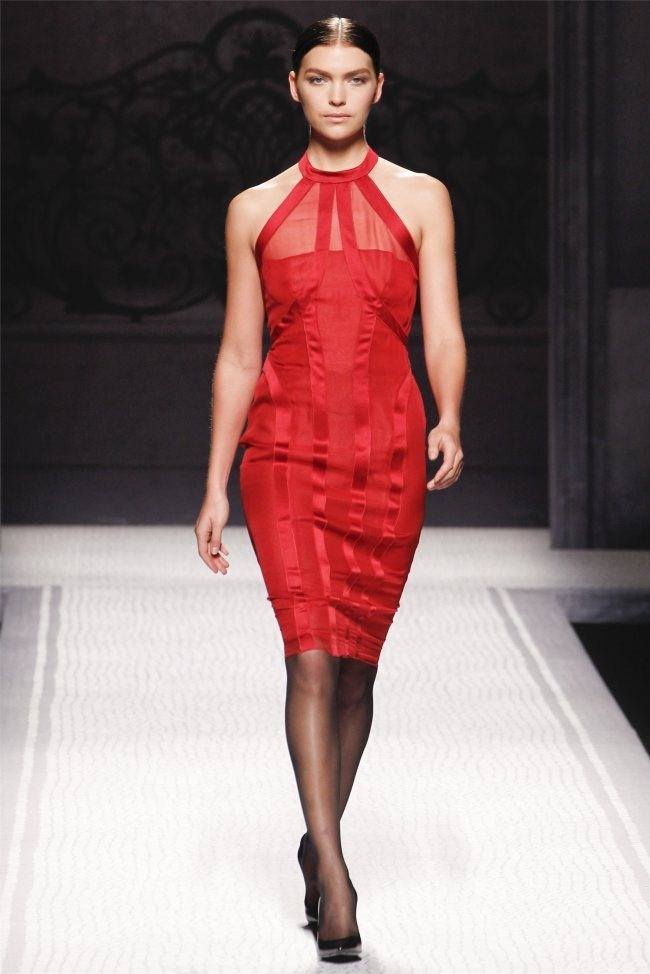 MILAN FASHION WEEK: ALBERTA FERRETTI FALL 2012