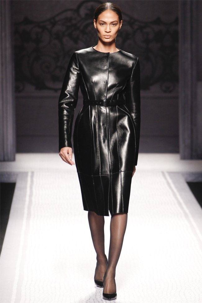 MILAN FASHION WEEK: ALBERTA FERRETTI FALL 2012