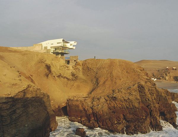 Peru Modern Architecture - if only I could decide what's more fascinating: the house or the location