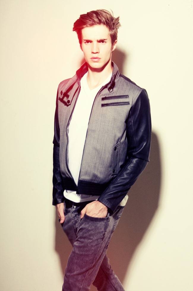 FEATURED PHOTOGRAPHER: KAREL BY PHOTOGRAPHER ANTON JHONSEN