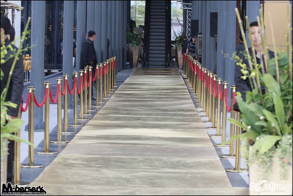 ผู้ทรงอิทธิพลความฮอต"อั้ม พัชราภา"@เกิด Awards !!