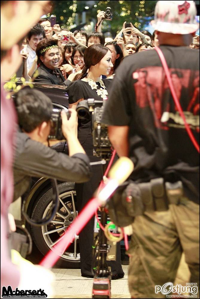 ผู้ทรงอิทธิพลความฮอต"อั้ม พัชราภา"@เกิด Awards !!