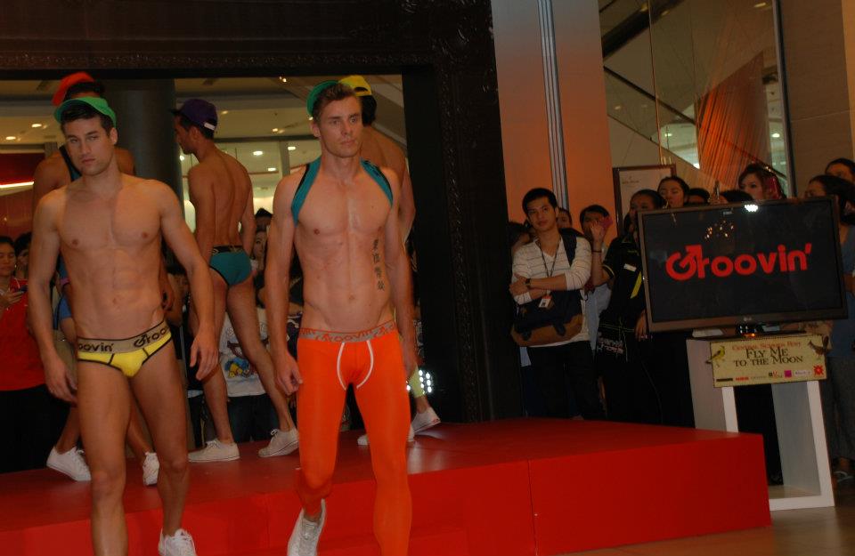 อยากกินลูกกวาดสีไหน?