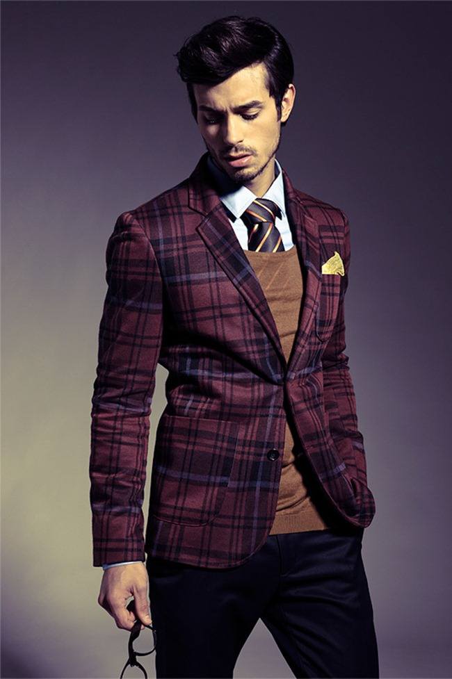 FASHION PHOTOGRAPHY: IGOR AUGUSTO BY PHOTOGRAPHER CLEMENS BEDNAR