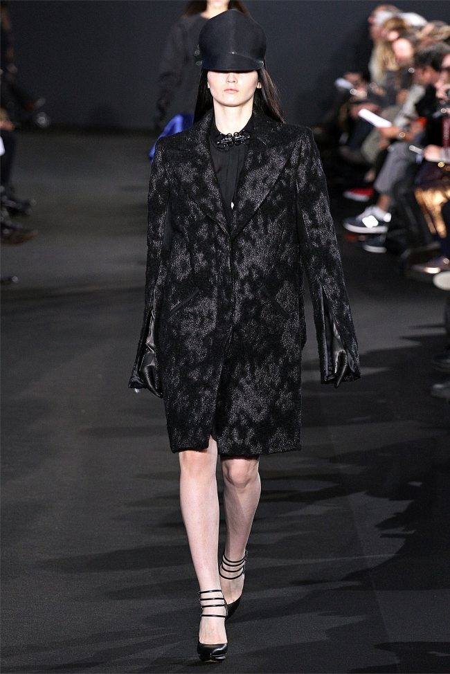 NEW YORK FASHION WEEK: PRABAL GURUNG FALL 2012