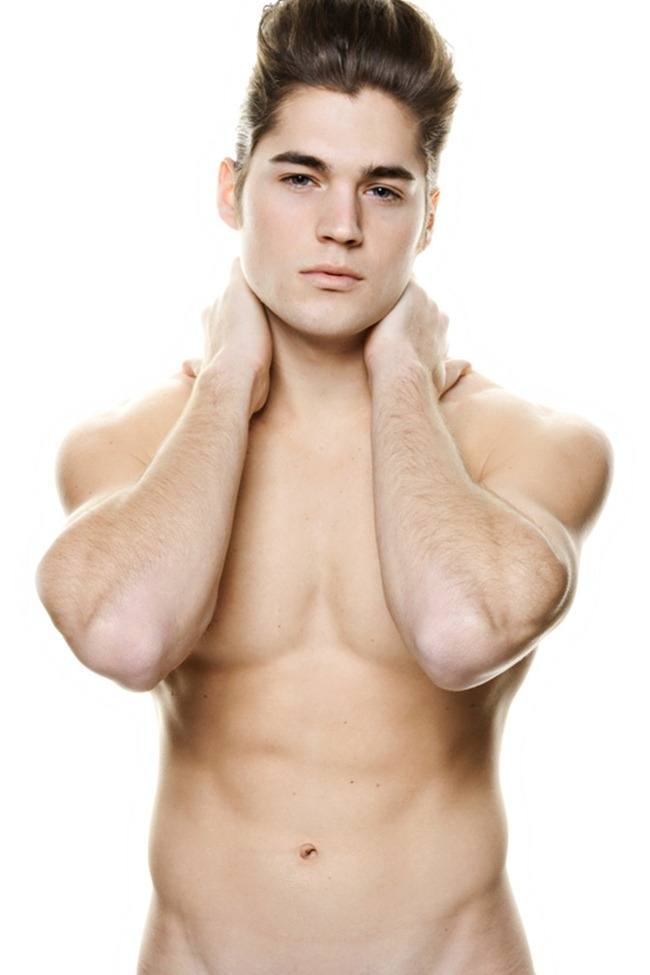 FEATURED MODEL: MATT MACWILLIAMS BY PHOTOGRAPHER SEAN GOMES