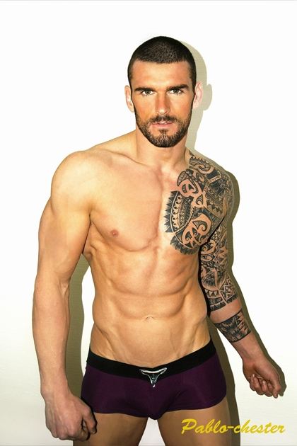 Stuart Reardon by Pablo Chester : HQ images