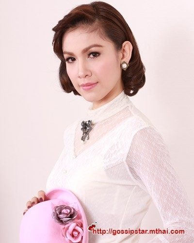 ดารารุ่ง จาก เรือนซ่อนรัก