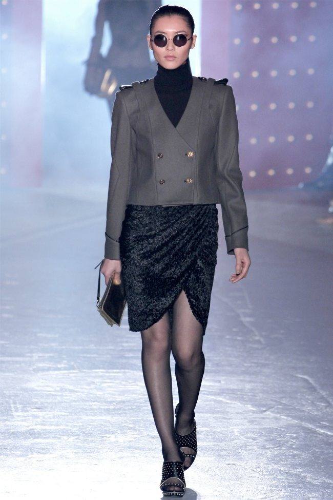 NEW YORK FASHION WEEK: JASON WU FALL 2012