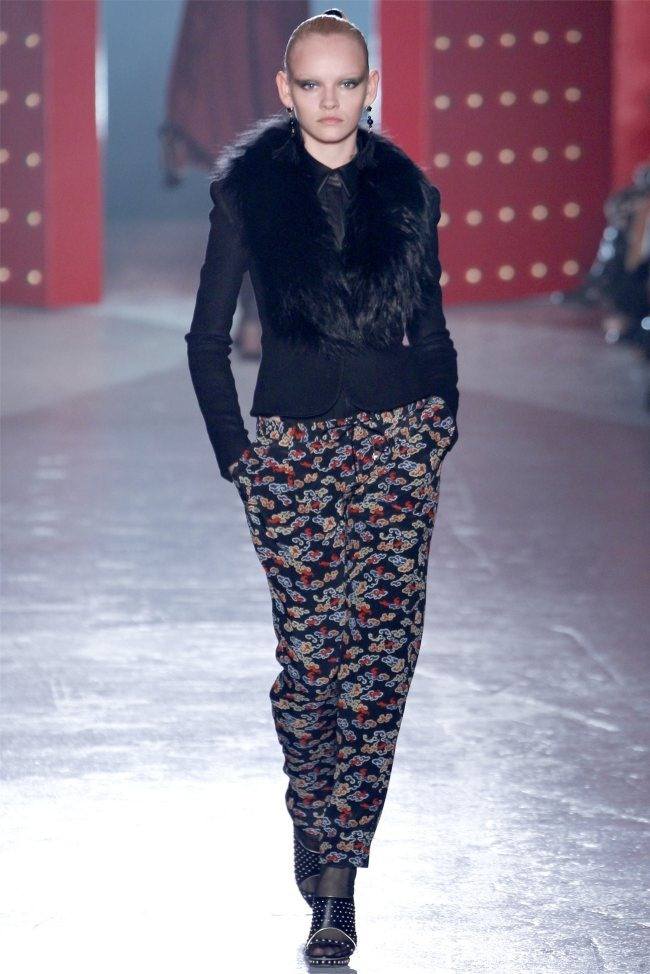 NEW YORK FASHION WEEK: JASON WU FALL 2012