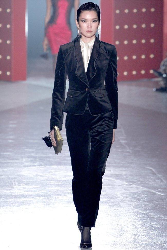 NEW YORK FASHION WEEK: JASON WU FALL 2012