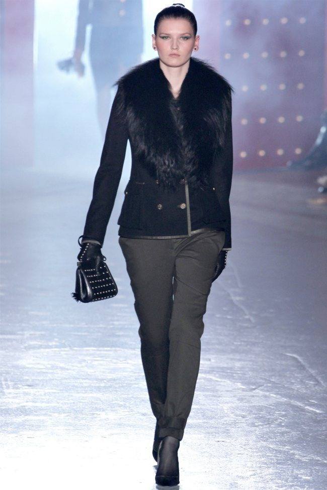 NEW YORK FASHION WEEK: JASON WU FALL 2012