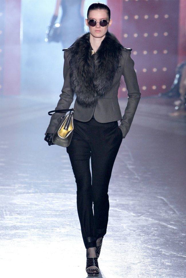 NEW YORK FASHION WEEK: JASON WU FALL 2012