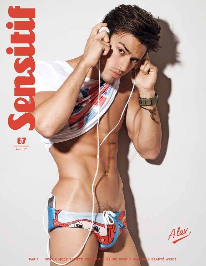 Sensitif Magazine #67 April 2012