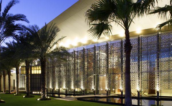 Super Luxury Home in the UAE - a desert paradise on Earth