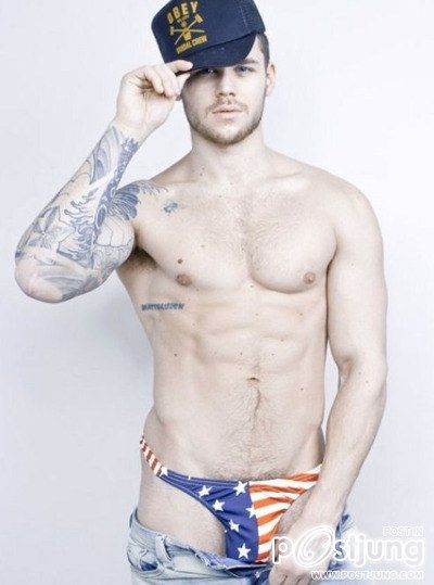 HOT + SEXYY