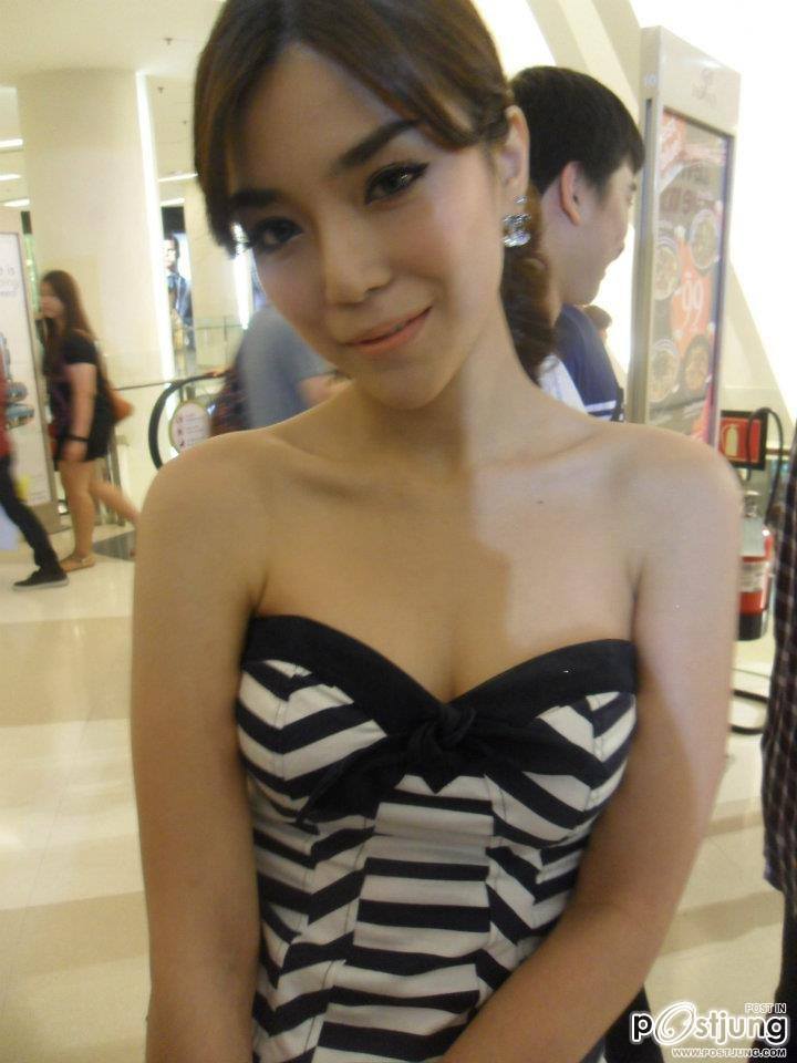 ปราง ช่อง 3 งาน levi @prg