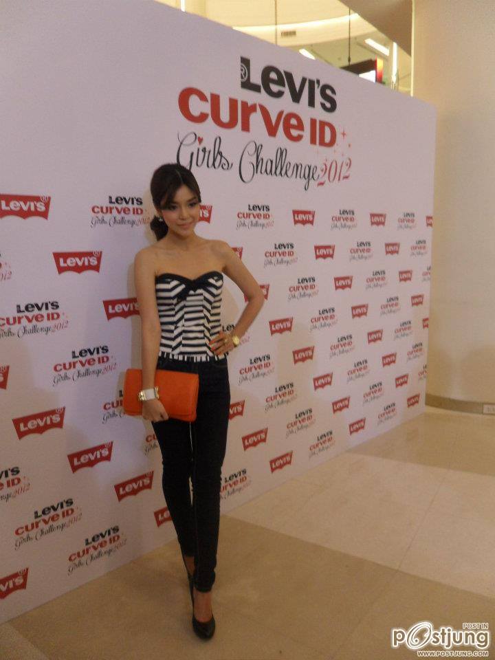 ปราง ช่อง 3 งาน levi @prg