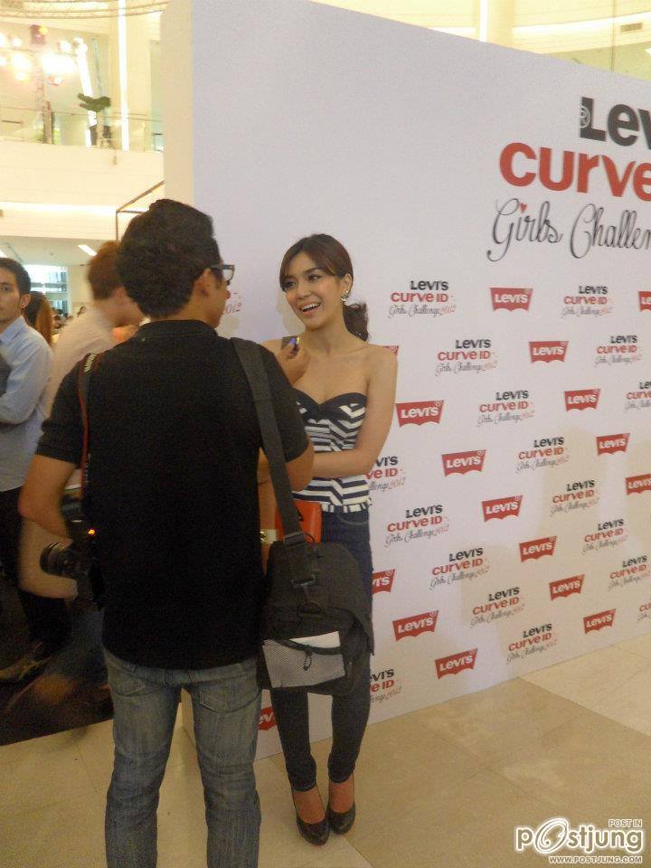 ปราง ช่อง 3 งาน levi @prg