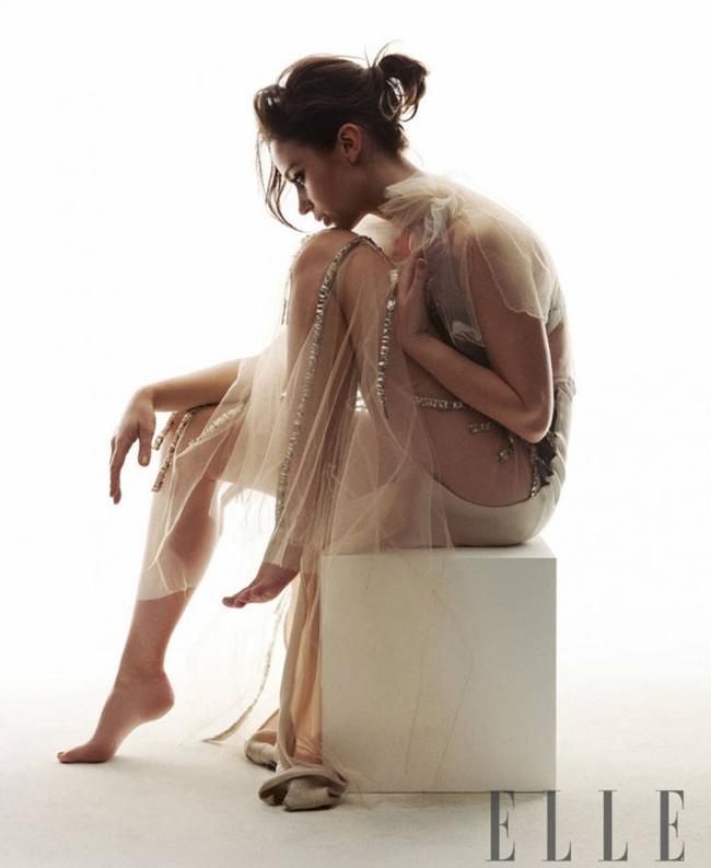 Emily Blunt @ Elle UK May 2012