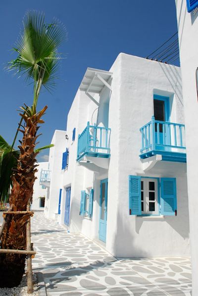 Santorini Park  ซานโตรินี พาร์ค ชะอำ แหล่งช้อปปิ้งรูปแบบใหม่