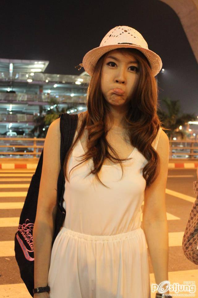 cheer...สวย เริด น่าร๊ากกก อ่ะ ;)))