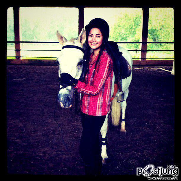 ญาญ่า  น่ารักสดใส