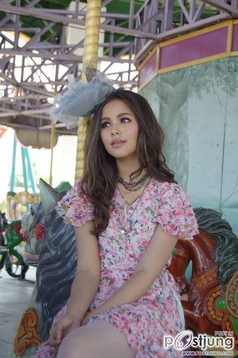 ญาญ่า  น่ารักสดใส