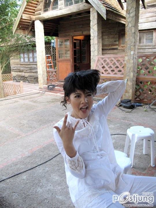 ญาญ่า  น่ารักสดใส