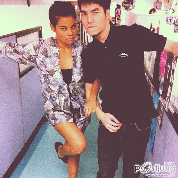 โพสท่าเริ่ดๆกับโอปอล์