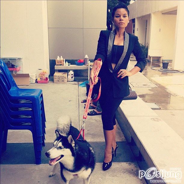 โพสท่าเริ่ดๆกับโอปอล์