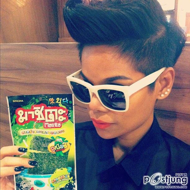 โพสท่าเริ่ดๆกับโอปอล์