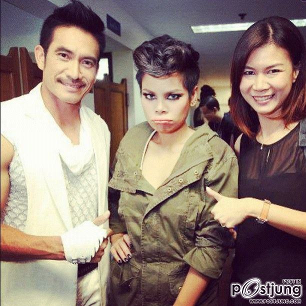 โพสท่าเริ่ดๆกับโอปอล์