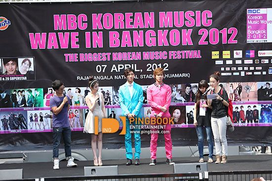 ประมวลภาพคอนเสิร์ต Korean Music Wave in Bangkok 2012
