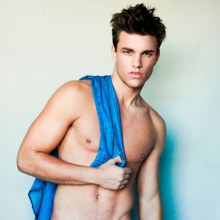 หล่่ออ่ะFEATURED MODEL: MARK BRENT BY PHOTOGRAPHER CHRISTIAN RIOS